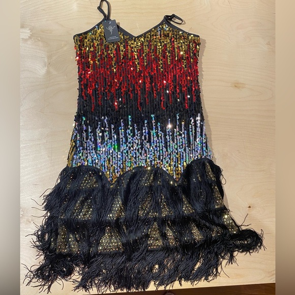 Sequin and Fringe Dress with Red and Black Accents 1XL (HM) - Picture 3 of 7